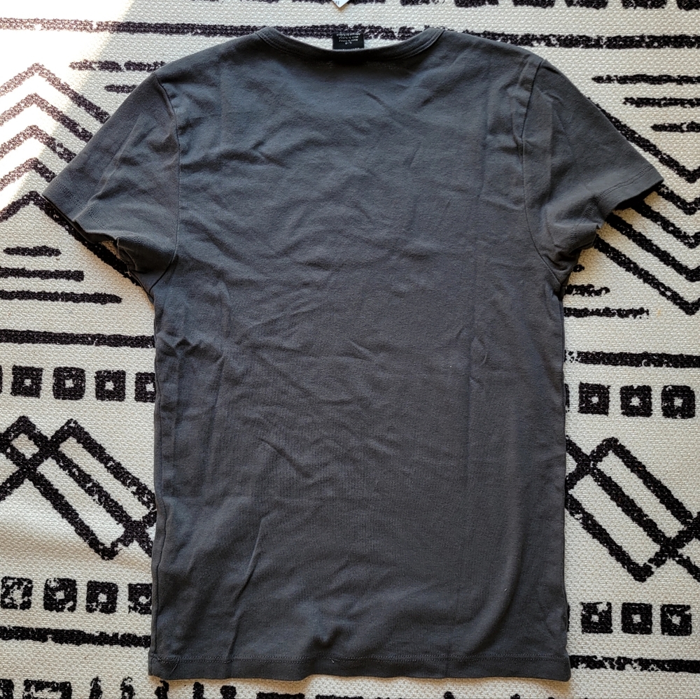 NWT Urban Outfitters Monte Carlo Baby Tee - Picture 3 of 4